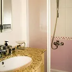 Hotel apartamentowy Faber 3*