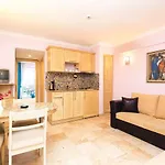 Hotel apartamentowy Faber Icmeler